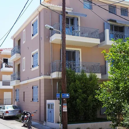 Allure Boutique מלון דירות